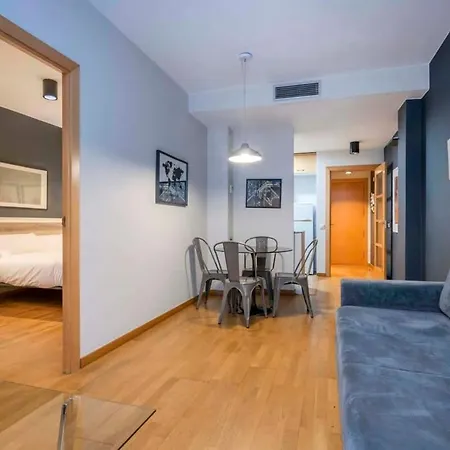Apartment Modern And Bright In Eixample 1-3 *