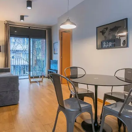 Apartment Modern And Bright In Eixample 1-3 *