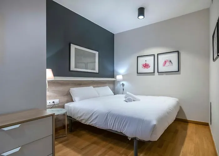 شقة The Collection - Modern And Bright In Eixample 1-3 برشلونة