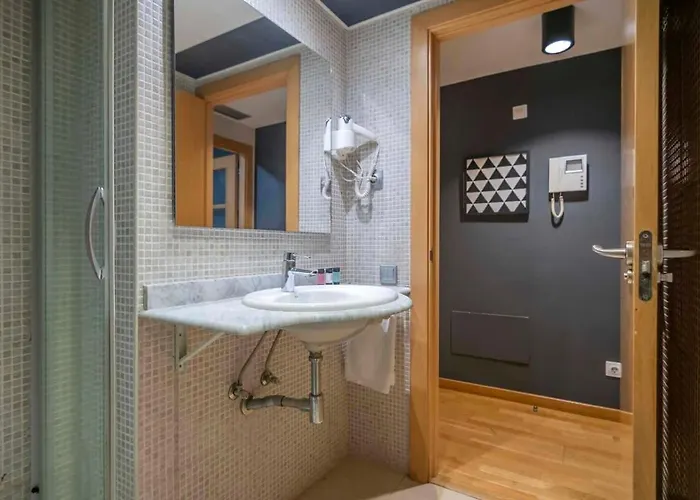 The Collection - Modern And Bright In Eixample 1-3 *